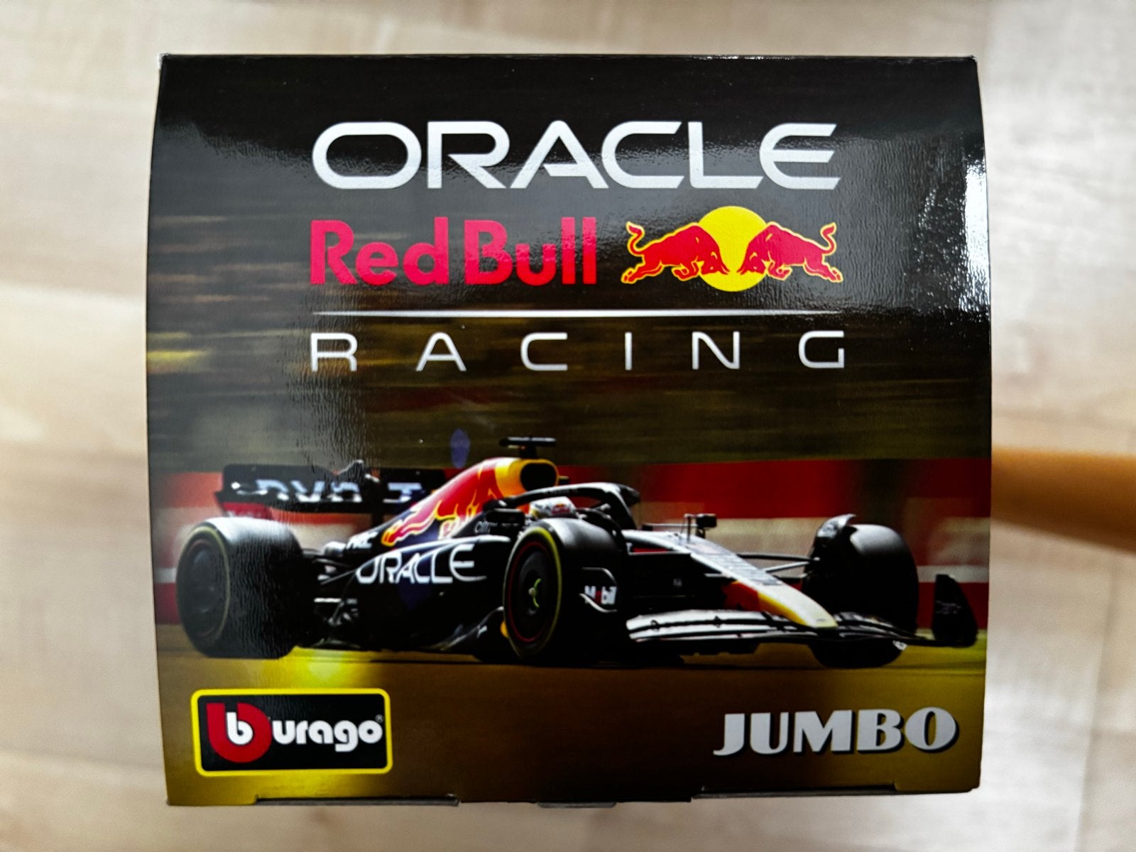 Bburago Red Bull Racing RB18 Max Verstappen 1:24, Hobby en Vrije tijd, Modelauto's | 1:32, Ophalen, Nieuw, Auto