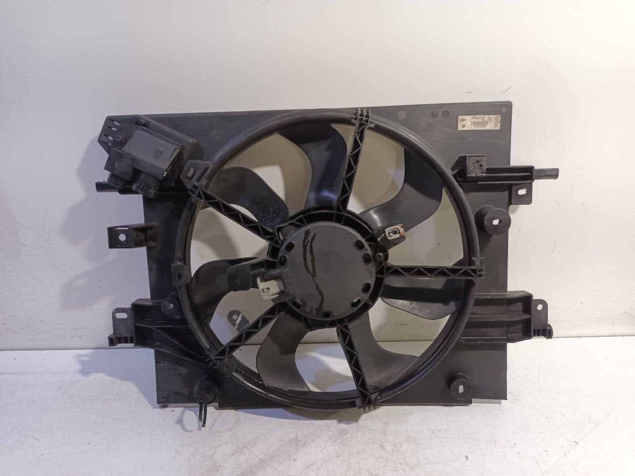 Koelventilatormotor Dacia Duster, Dacia, Onderdelen@venauto.nl, Van der Ven Autorecycling B.V., Gebruikt