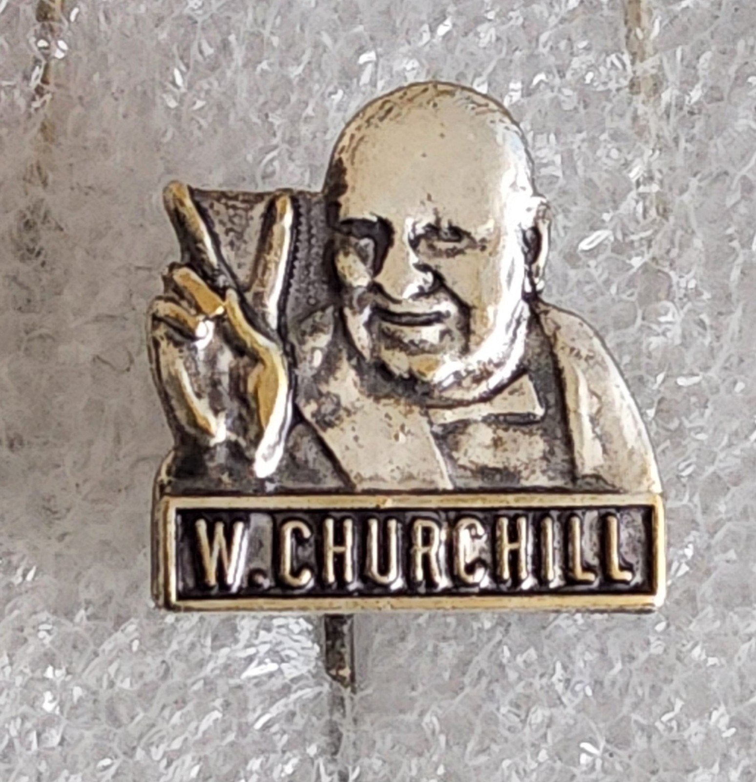 Vintage Speldje W. Churchill, Verzamelen, Ophalen of Verzenden, Gebruikt, Overige onderwerpen, Speldje of Pin
