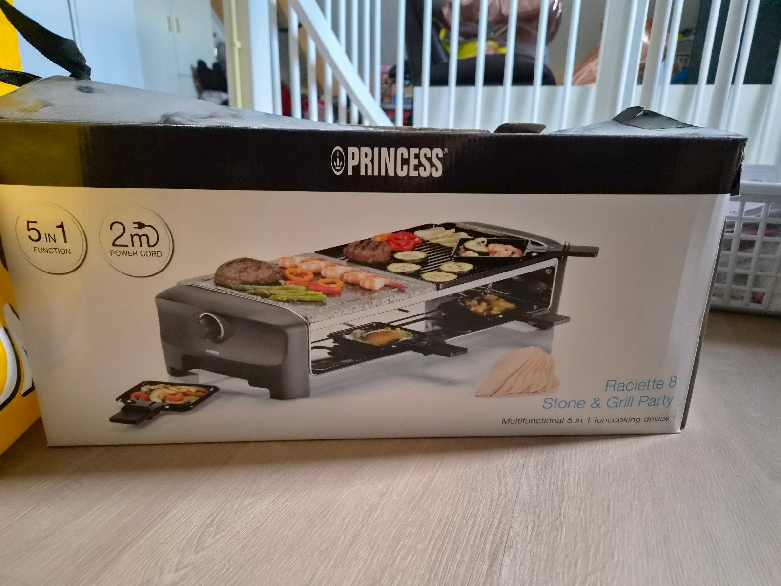 Princess Raclette 8 Stone & Grill Party - 5-in-1 Gourmetset, Witgoed en Apparatuur, Ophalen, Nieuw, 4 t/m 7 personen