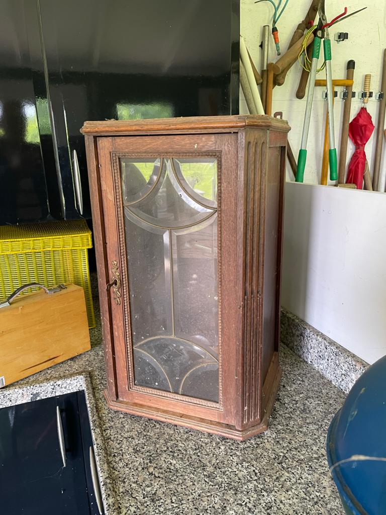 Vintage Kastje met Geslepen Glas - 70x50 cm, Ophalen