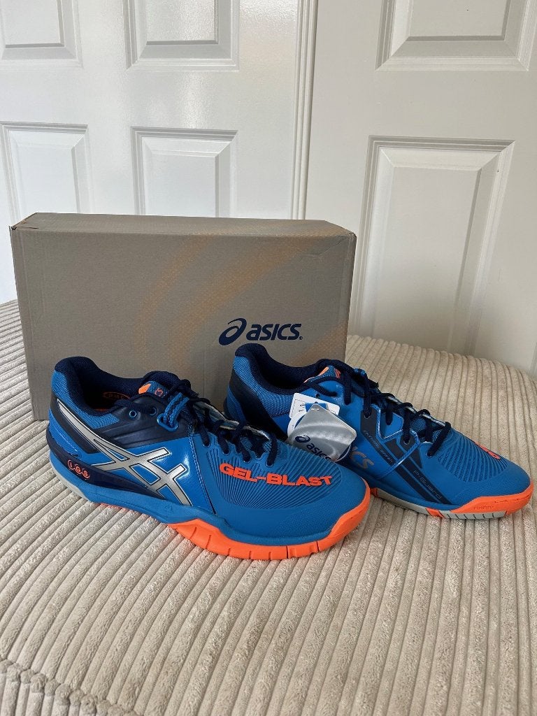 Asics topmodel handbal zaal indoor schoenen maat 46 NIEUW, Sport en Fitness, Ophalen of Verzenden, Nieuw, Schoenen