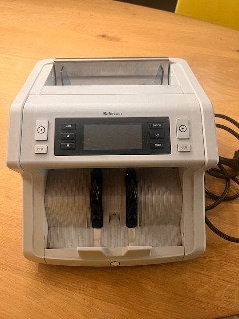 Safescan2210 biljettelmachine met UV-vaslgelddetectie, Postzegels en Munten, Munten en Bankbiljetten | Toebehoren, Ophalen of Verzenden