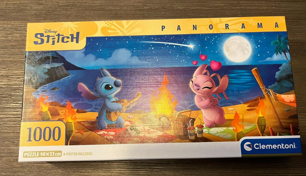 Stitch panorama puzzel 1000 stukjes Clementoni., Ophalen of Verzenden, 500 t/m 1500 stukjes, Zo goed als nieuw
