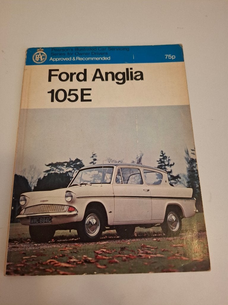 Ford anglia 105e door d kaberry engelstalig, Ophalen of Verzenden, Gelezen, Ford