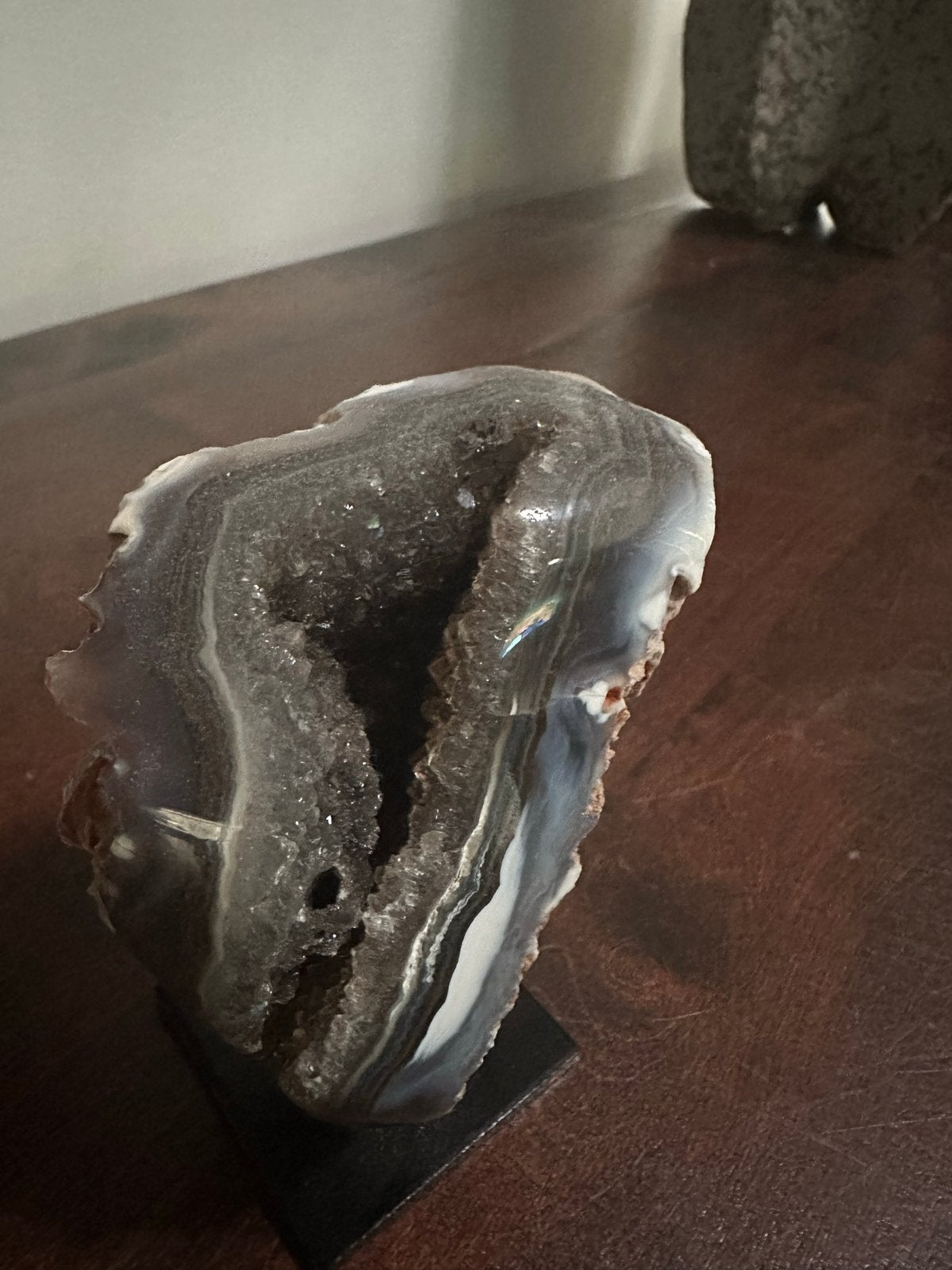 Prachtige Agaat Geode Edelsteen op Standaard, Ophalen, Gebruikt