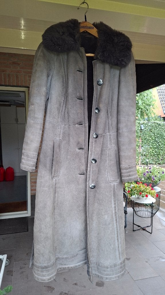 Grijze lammy coat gratis, Kleding | Dames, Ophalen, Gedragen, Maat 38/40 (M), Grijs