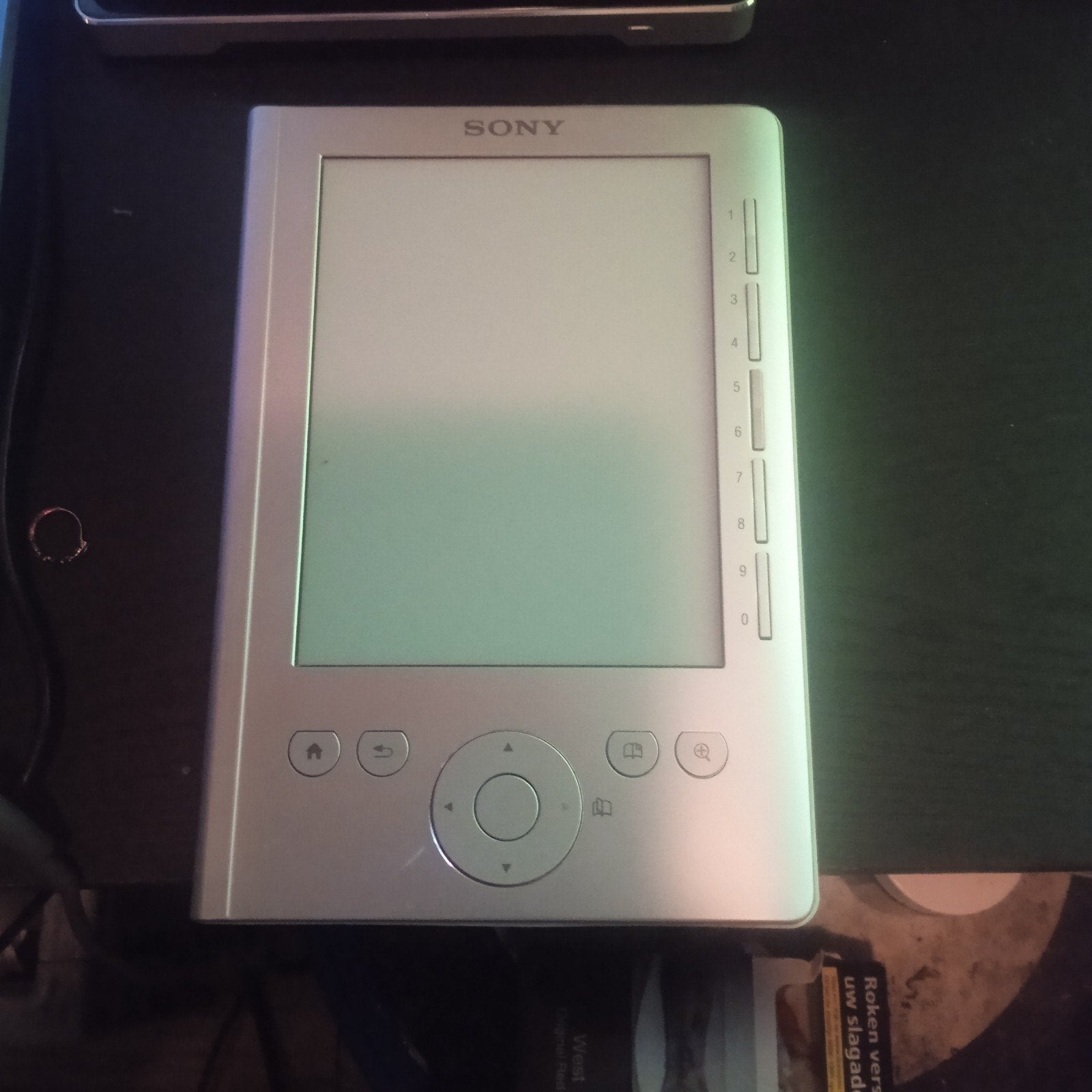 Sony Reader PRS-505 E-reader - Zilver, Gebruikt, 6 inch of minder, Uitbreidbaar geheugen, Ophalen of Verzenden