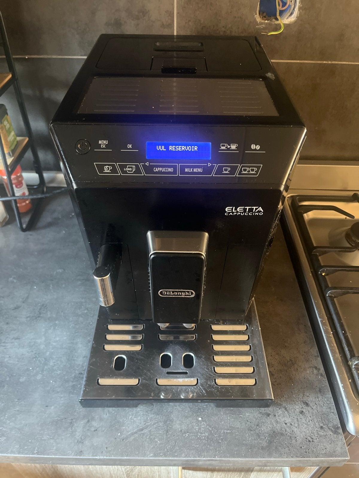 De'Longhi Eletta Cappuccino volautomatische espressomachine, Witgoed en Apparatuur, Afneembaar waterreservoir, Espresso apparaat