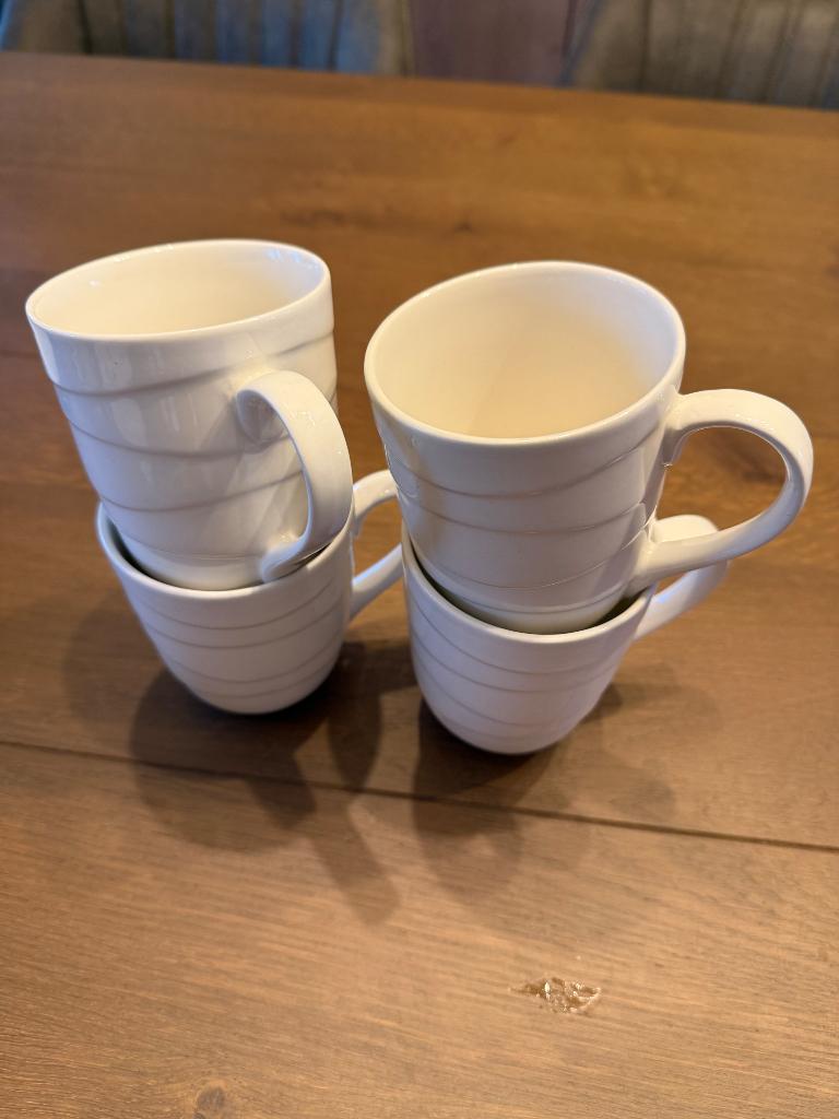Koffiebekers / mokken, Gebruikt, Ophalen of Verzenden, Effen, Kop(pen) en/of Schotel(s)