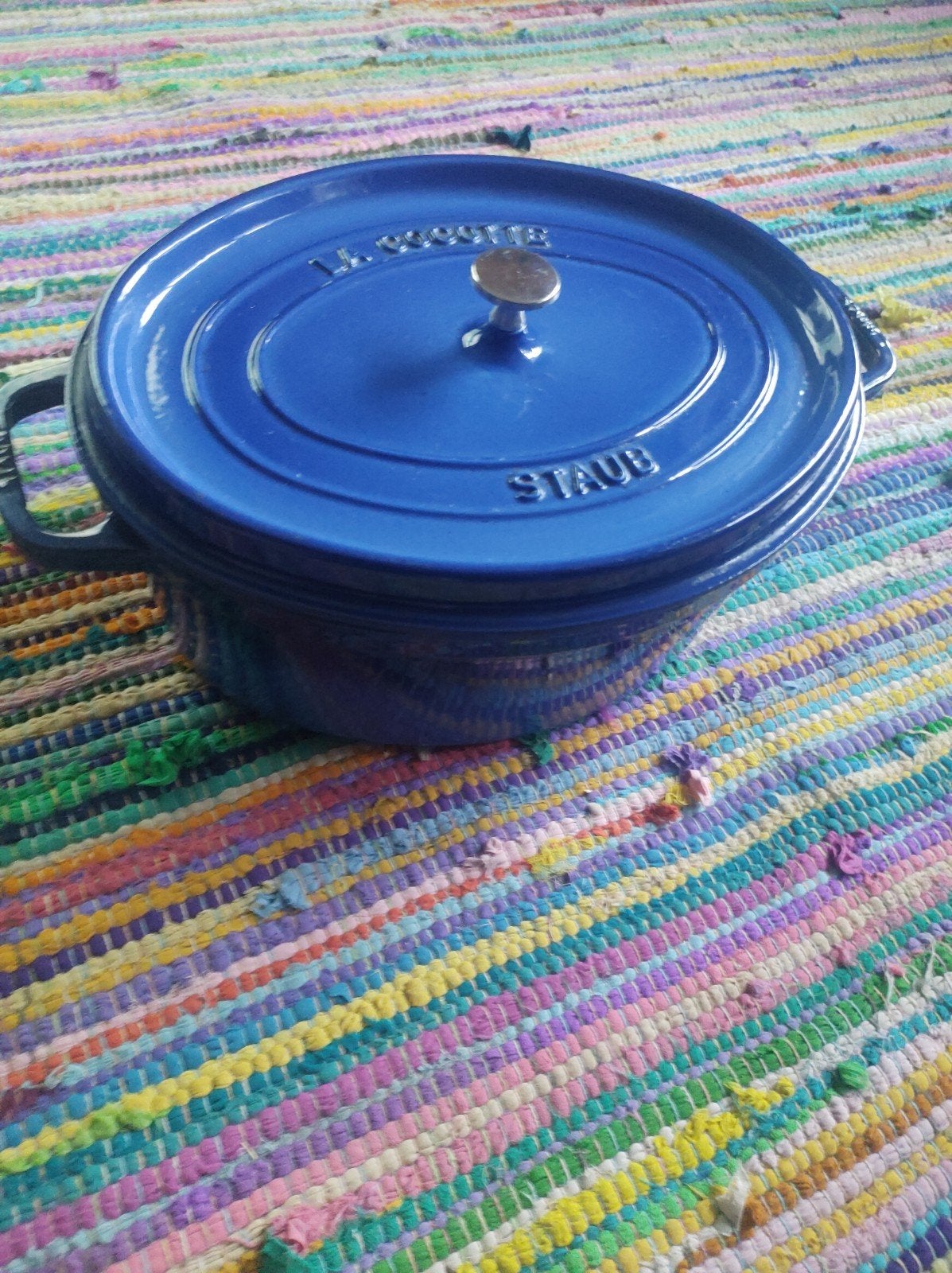 Staub 'La Cocotte' braadpan - Blauw - Gietijzer - 37 cm, Gebruikt, Met deksel, Ophalen of Verzenden, Braadpan