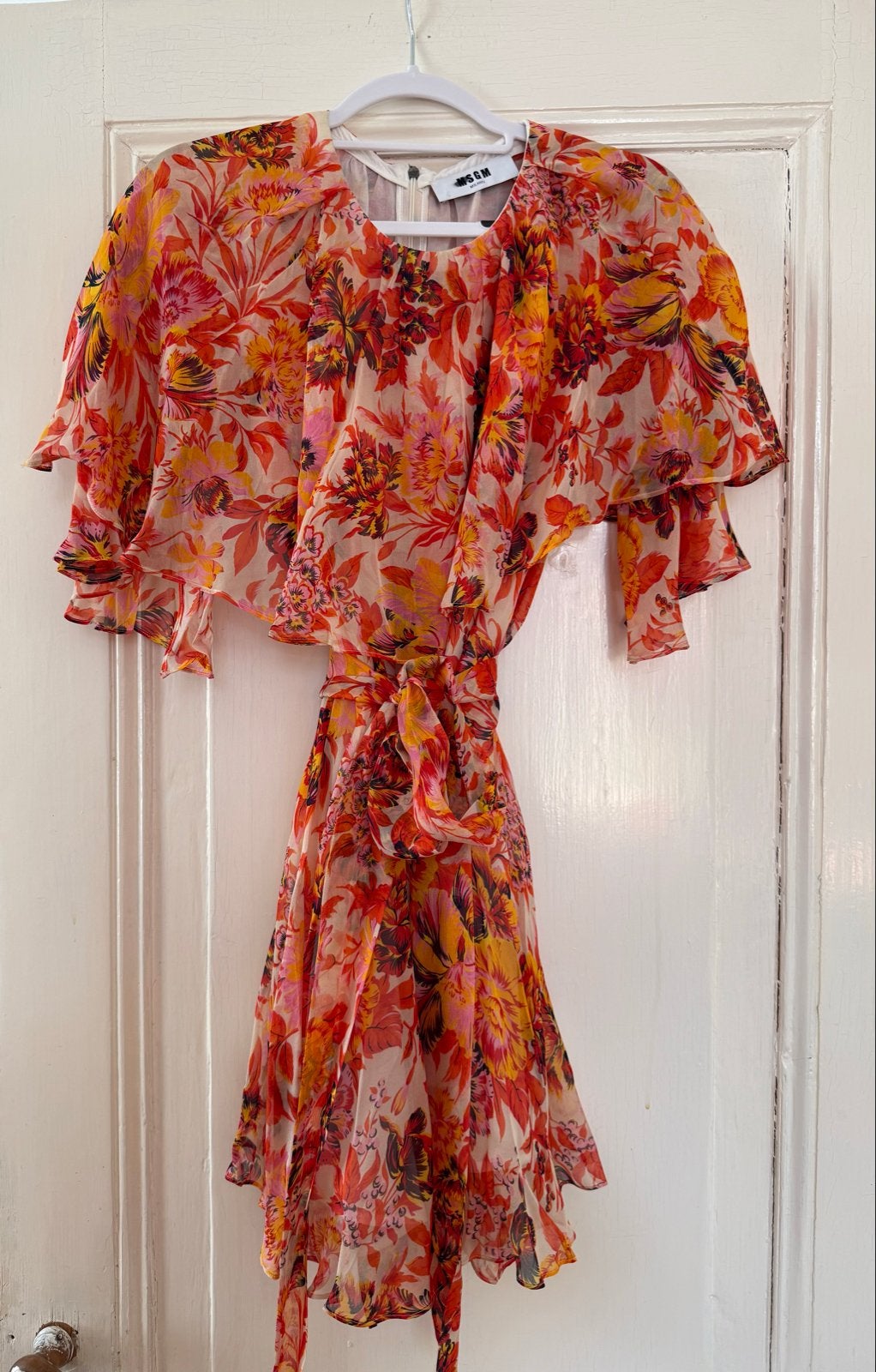 Zijden MSGM Bloemenprint jurk met ruches, Kleding | Dames, Maat 38/40 (M), Meerkleurig, Ophalen of Verzenden, Zo goed als nieuw