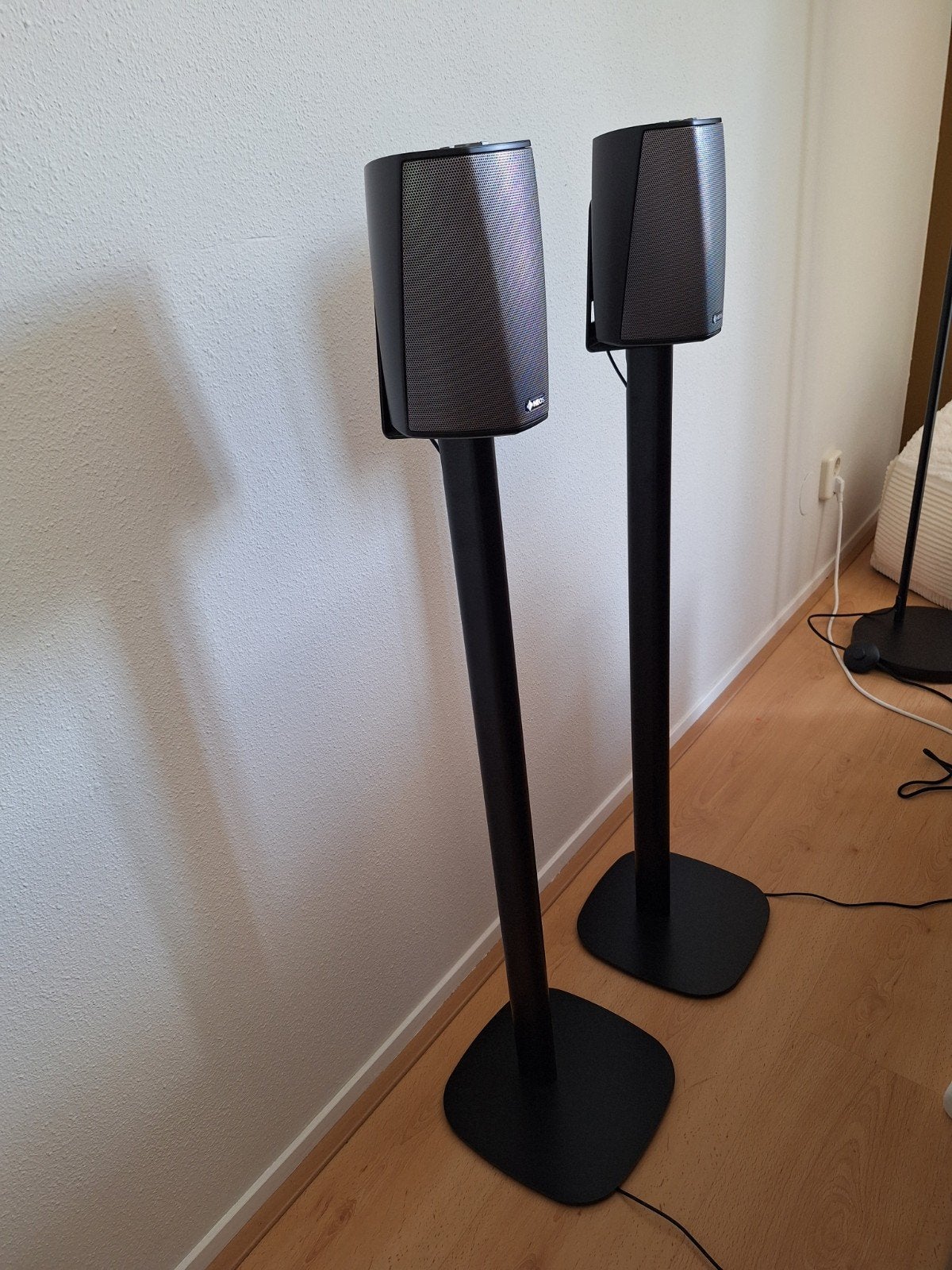 Vebos stands voor Denon Heos 1HS2 speakers, Soundbar, Zo goed als nieuw, Overige spelers, Ophalen