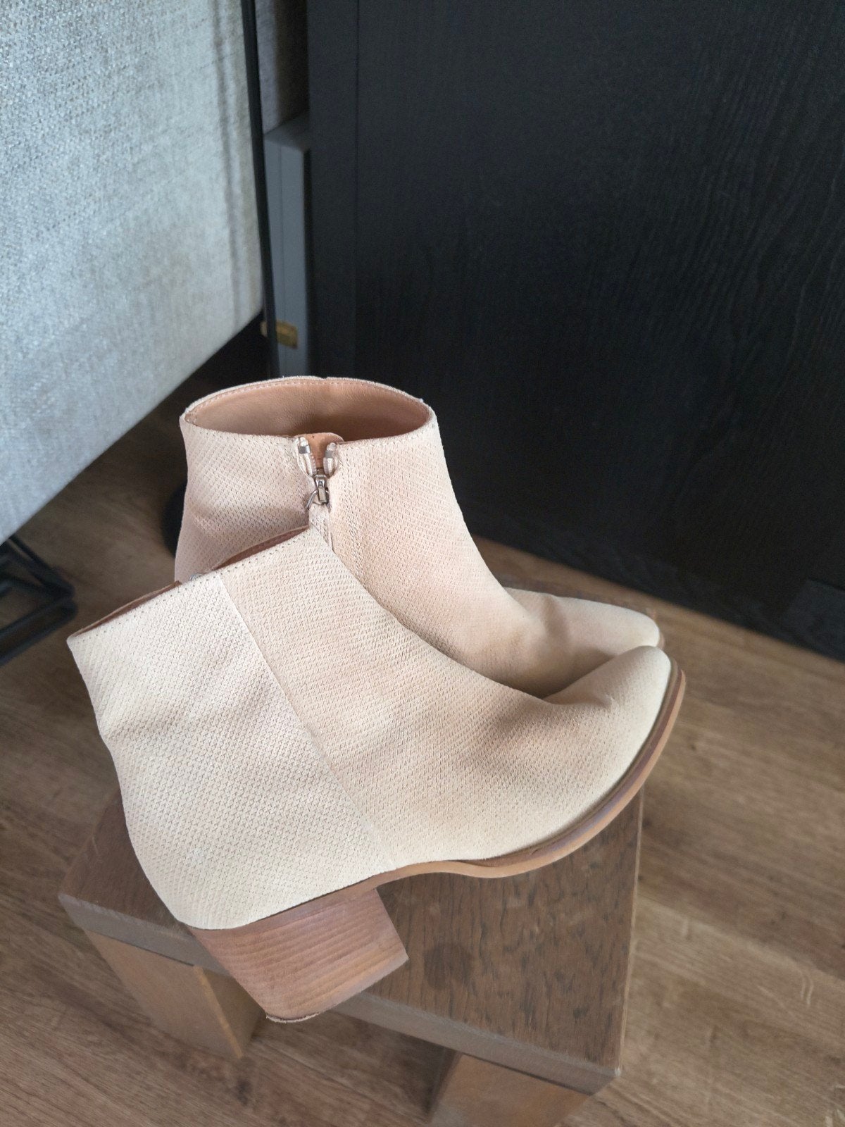 Manfield maat 38, Beige, Lage of Enkellaarzen, Ophalen of Verzenden, Zo goed als nieuw