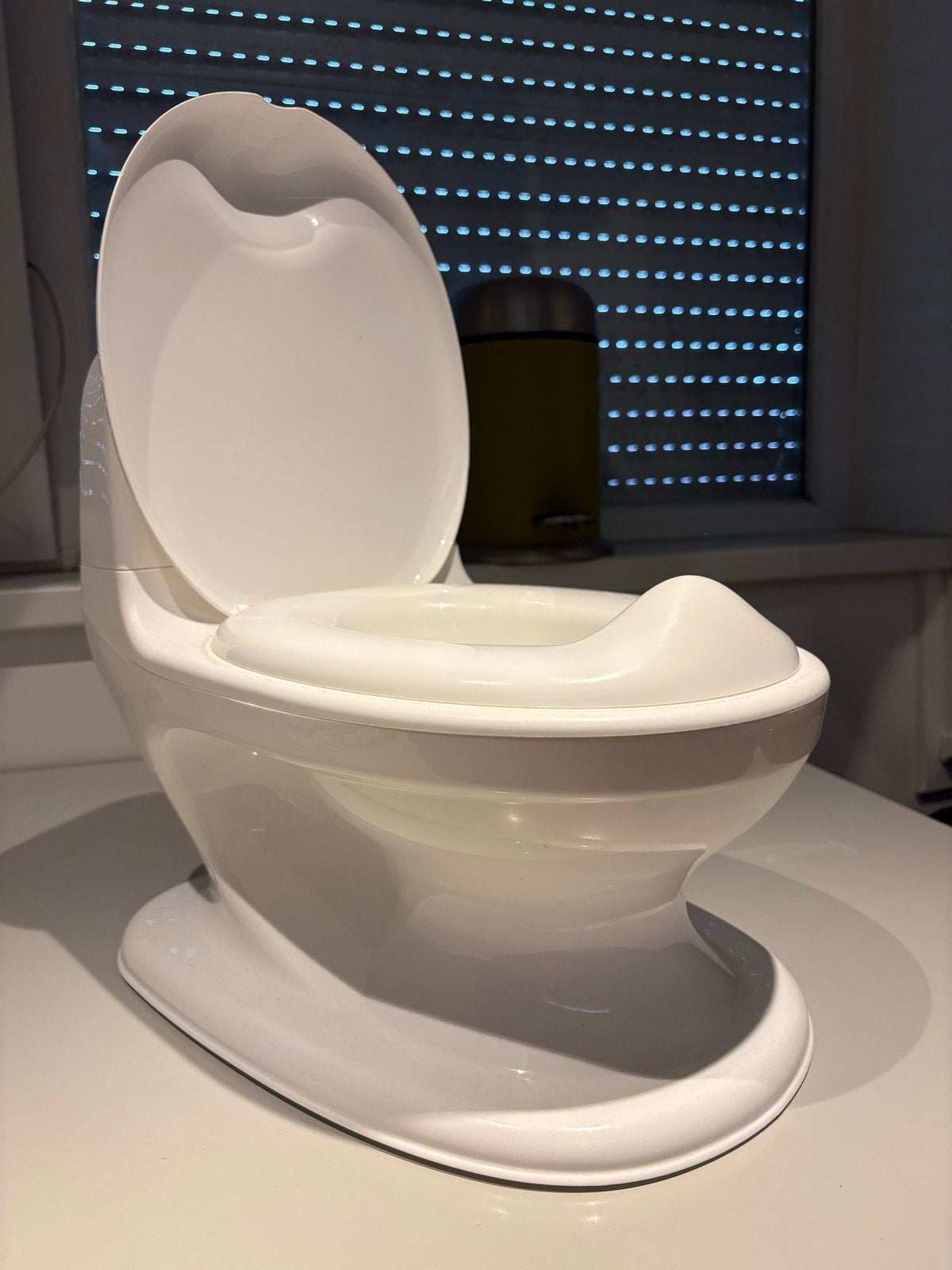 Witte kinderpotje/toiletverkleiner voor zindelijkheidstraini