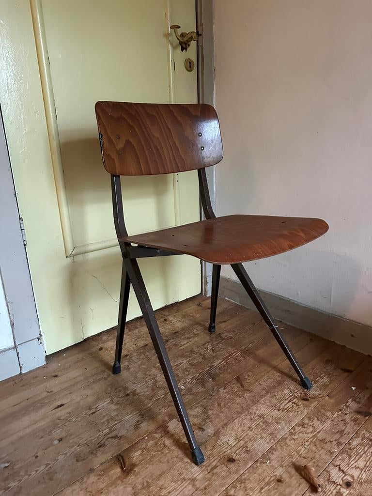 Vintage stoel Ahrend De Cirkel Friso Kramer Result stoel, Huis en Inrichting, Ophalen, Zo goed als nieuw, Eén