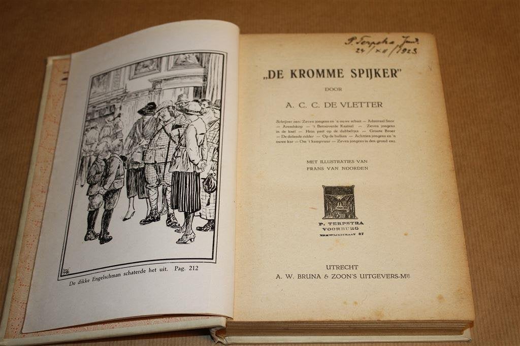 De kromme spijker. Vletter. Bruna 1921., Boeken, Ophalen of Verzenden, Gelezen