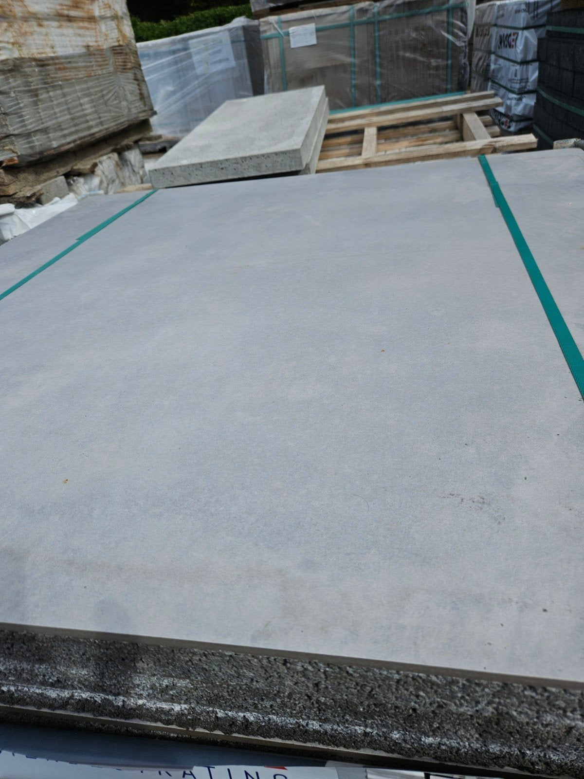 ceoceramica 100x100x4 concreet smoke, Tuin en Terras, Tegels en Klinkers, Ophalen of Verzenden, Keramiek, Terrastegels