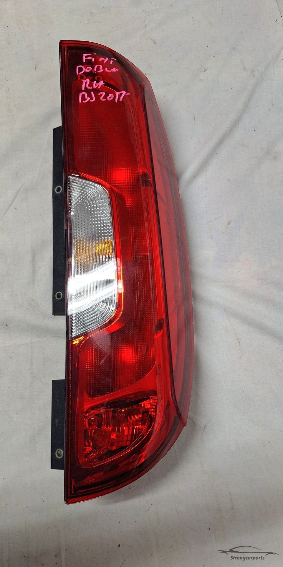 Achterlicht rechts Fiat Doblo compleet bj 2017, Gebruikt, -, -, Ophalen of Verzenden