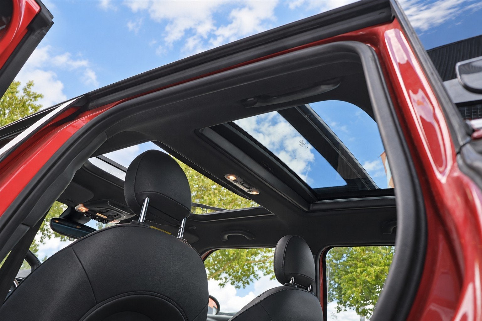 Mini Mini Clubman (f54) 1.5 Chili AUT I Pano I Harman Kardon, Dealer onderhouden, Gebruikt, Met garantie (alle), Sportstoelen