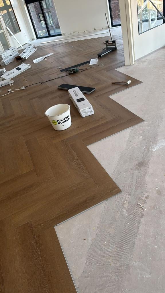 Vloeren leggen (laminaat & PVC) – strak en netjes, Ophalen of Verzenden, 75 m² of meer, Laminaat