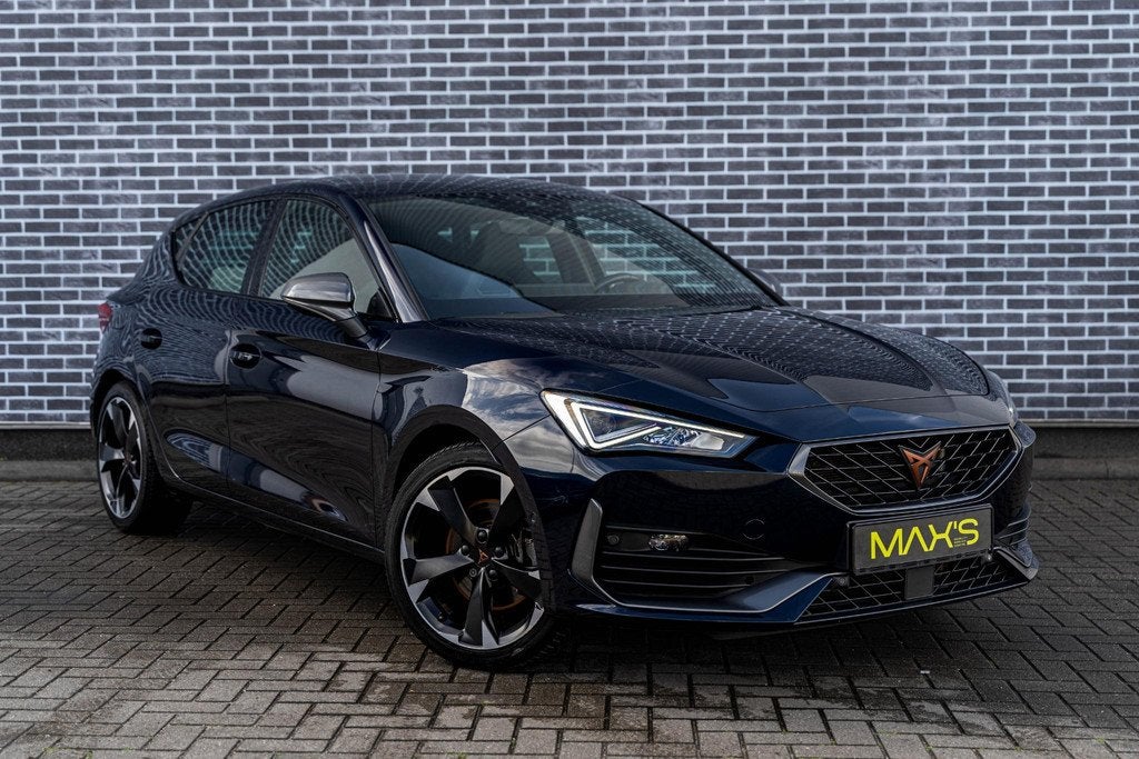 CUPRA Leon 1.4 e-Hybrid Business | Plug-in Hybrid (PHEV) | A, Auto's, Cupra, Stof, Gebruikt, 4 cilinders, Automatische klimaatregeling