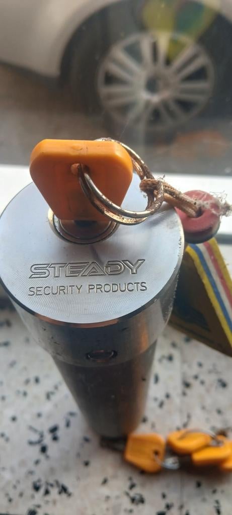 Motorslot . Buitrnboordmotor slot Steady Security, Watersport en Boten, Ophalen of Verzenden