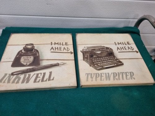 Wandhanger inkt pot en typemachine retro look, Ophalen of Verzenden, 'T Olde Gre-j, Info@toldegrej.nl, Endepoelstraat 20f Didam