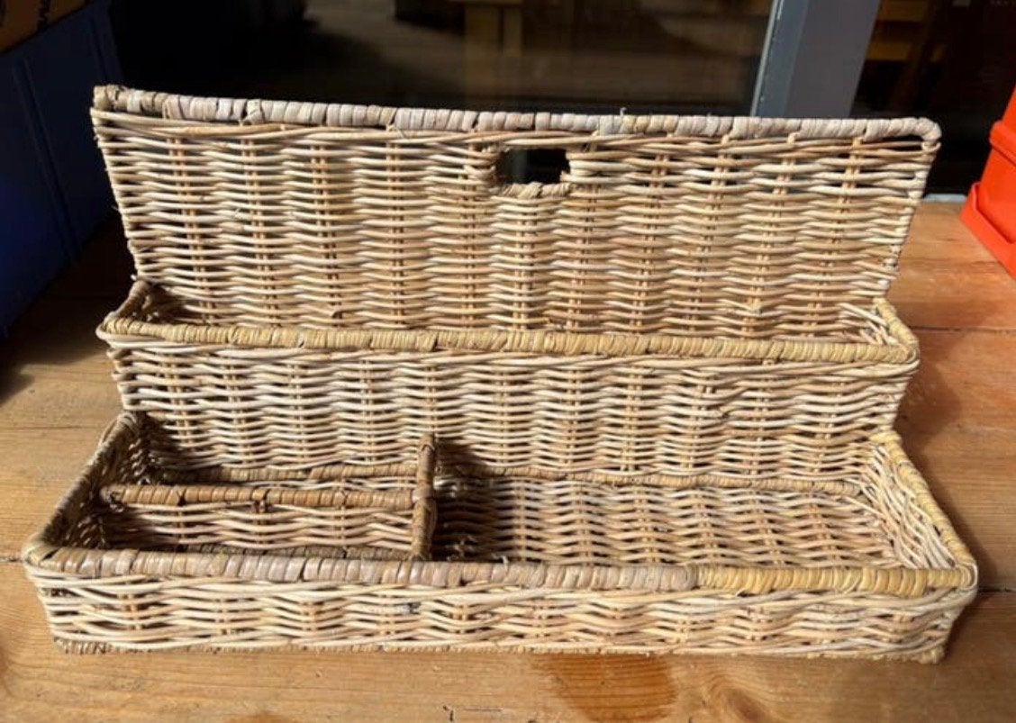 Bureau organiser, rotan, Ophalen, Zo goed als nieuw, Rechthoekig, Riet