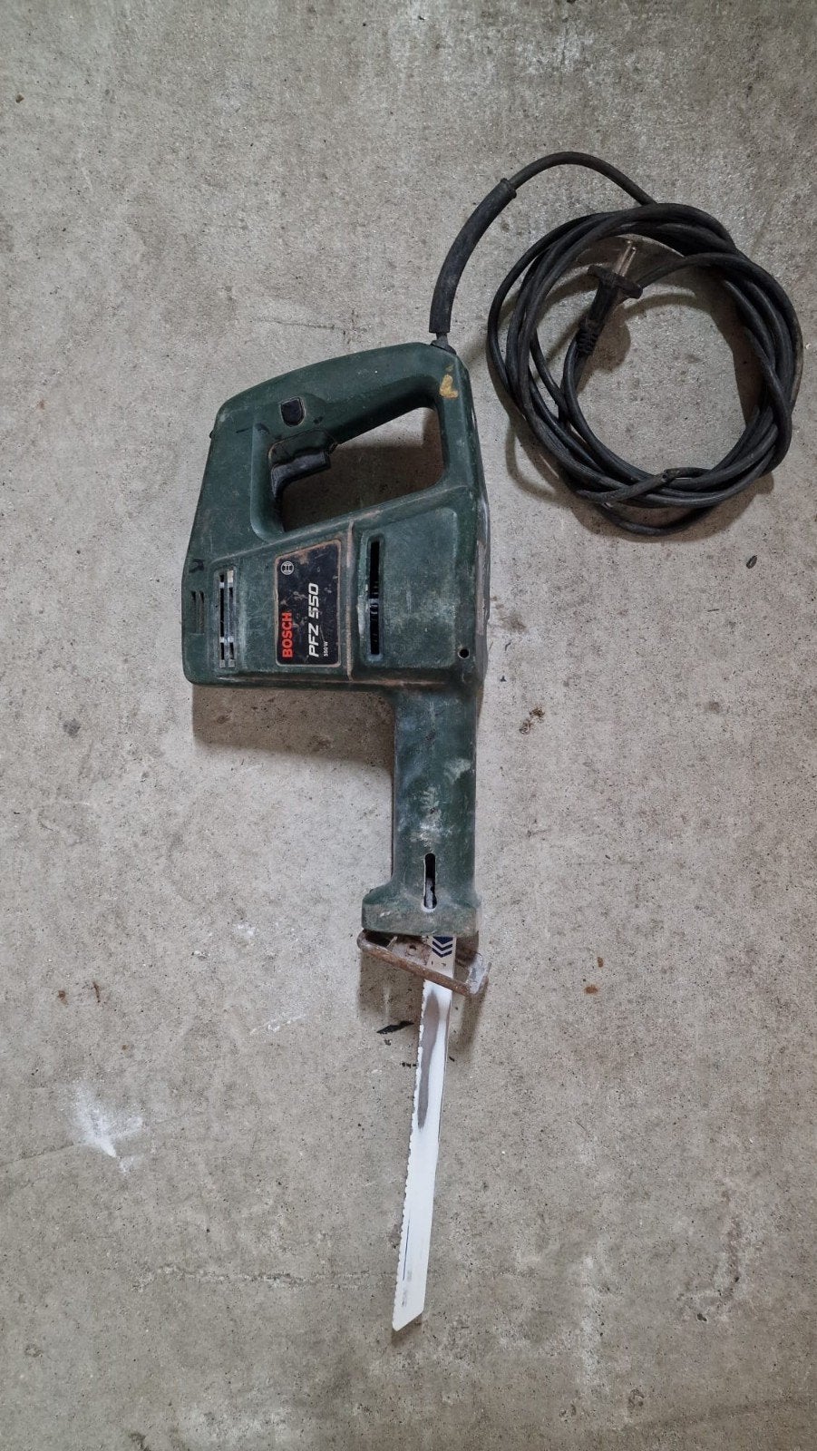 Gebruikte Bosch PFZ 550 Reciprozaag - Goede staat, Gebruikt, 70 mm of meer, 600 tot 1200 watt, Ophalen of Verzenden
