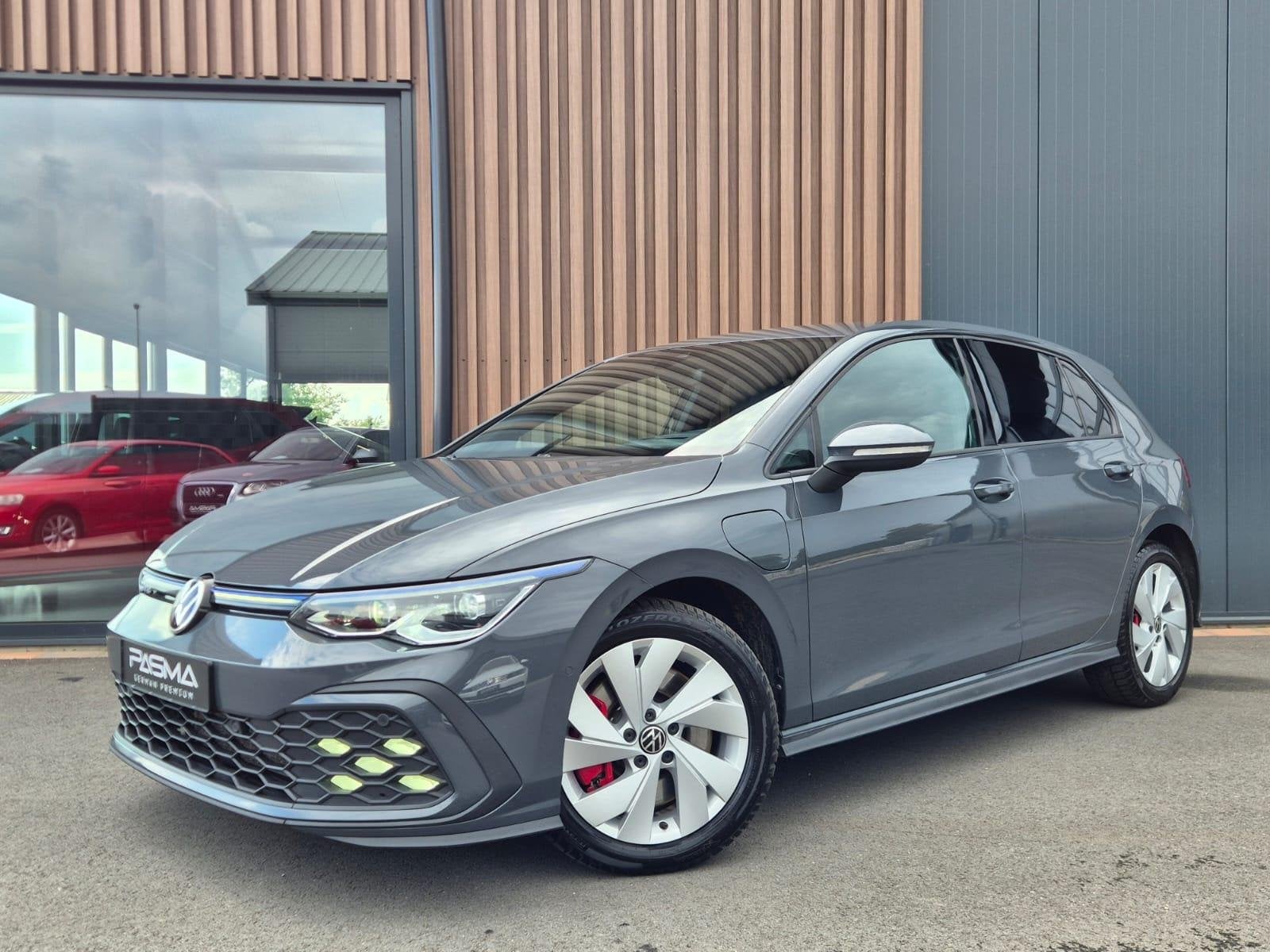 Volkswagen Golf 1.4 eHybrid GTE 245pk | IQ | HUD | Camera |, Stof, Gebruikt, 4 cilinders, 150 pk
