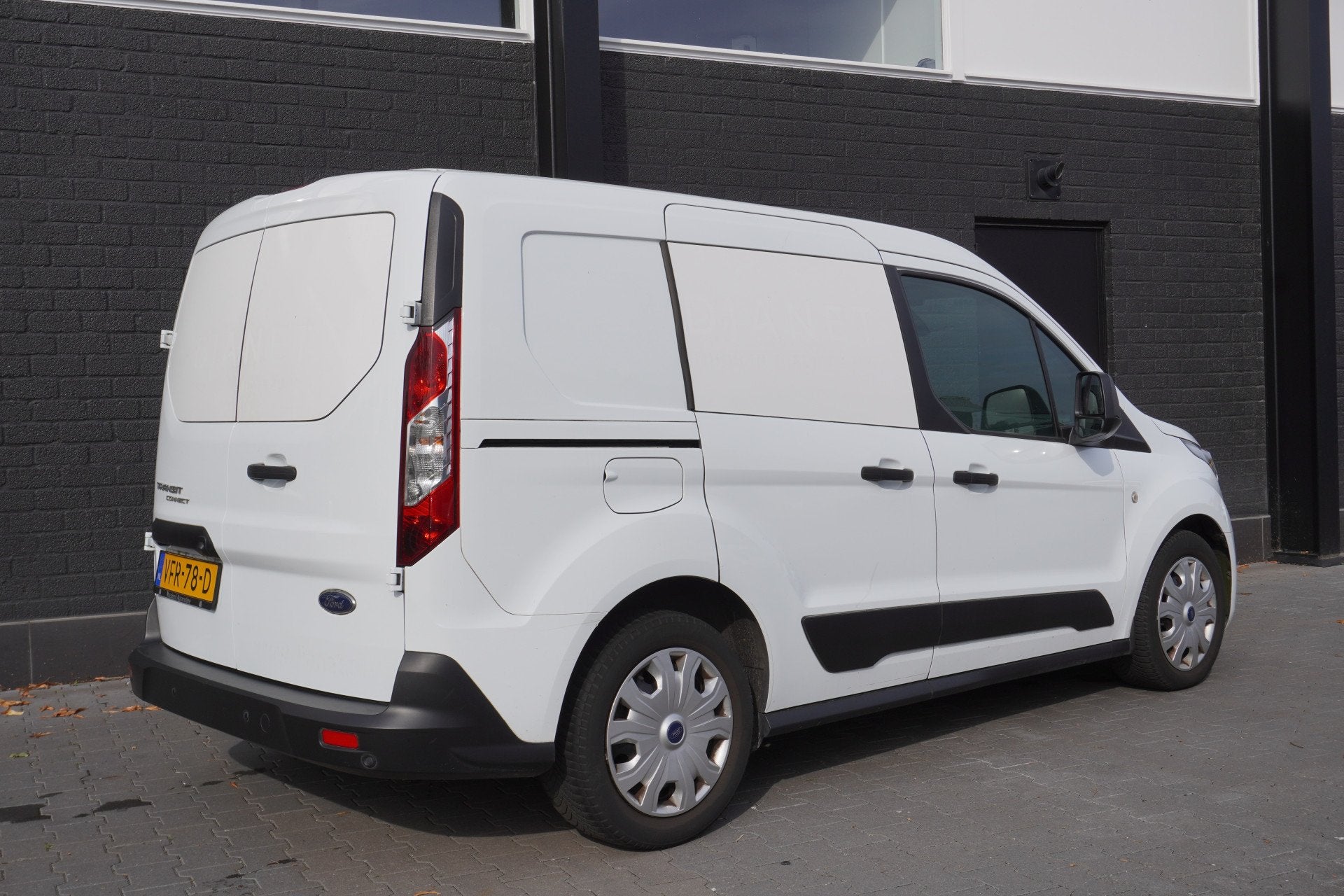 Ford Transit Connect 1.5 EcoBlue 100PK Automaat EURO 6 - Air, 1486 kg, Gebruikt, 4 cilinders, Wit