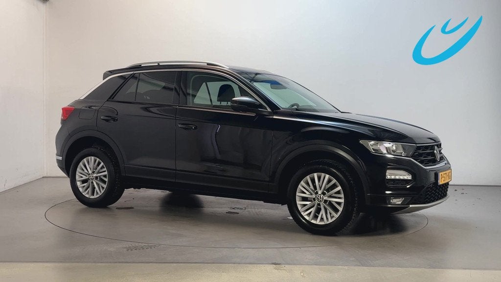 Volkswagen T-Roc 1.0 TSI Style Business Camera Navigatie DAB, Auto's, Volkswagen, Voorwielaandrijving, Stof, Gebruikt, Met garantie (alle)