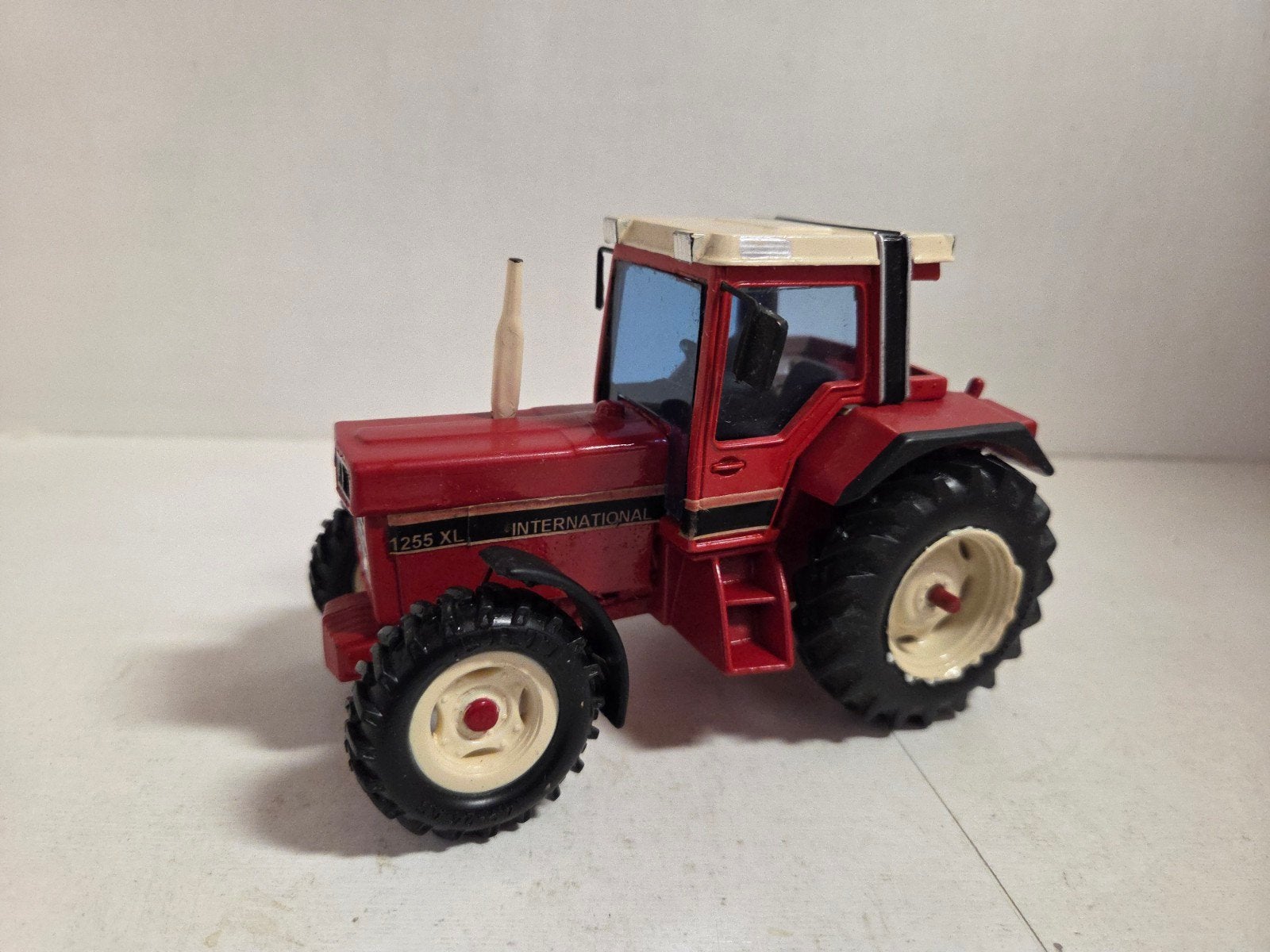 Case International 1255 XL code 3 1:32, Overige merken, ., Tractor of Landbouw, Ophalen of Verzenden