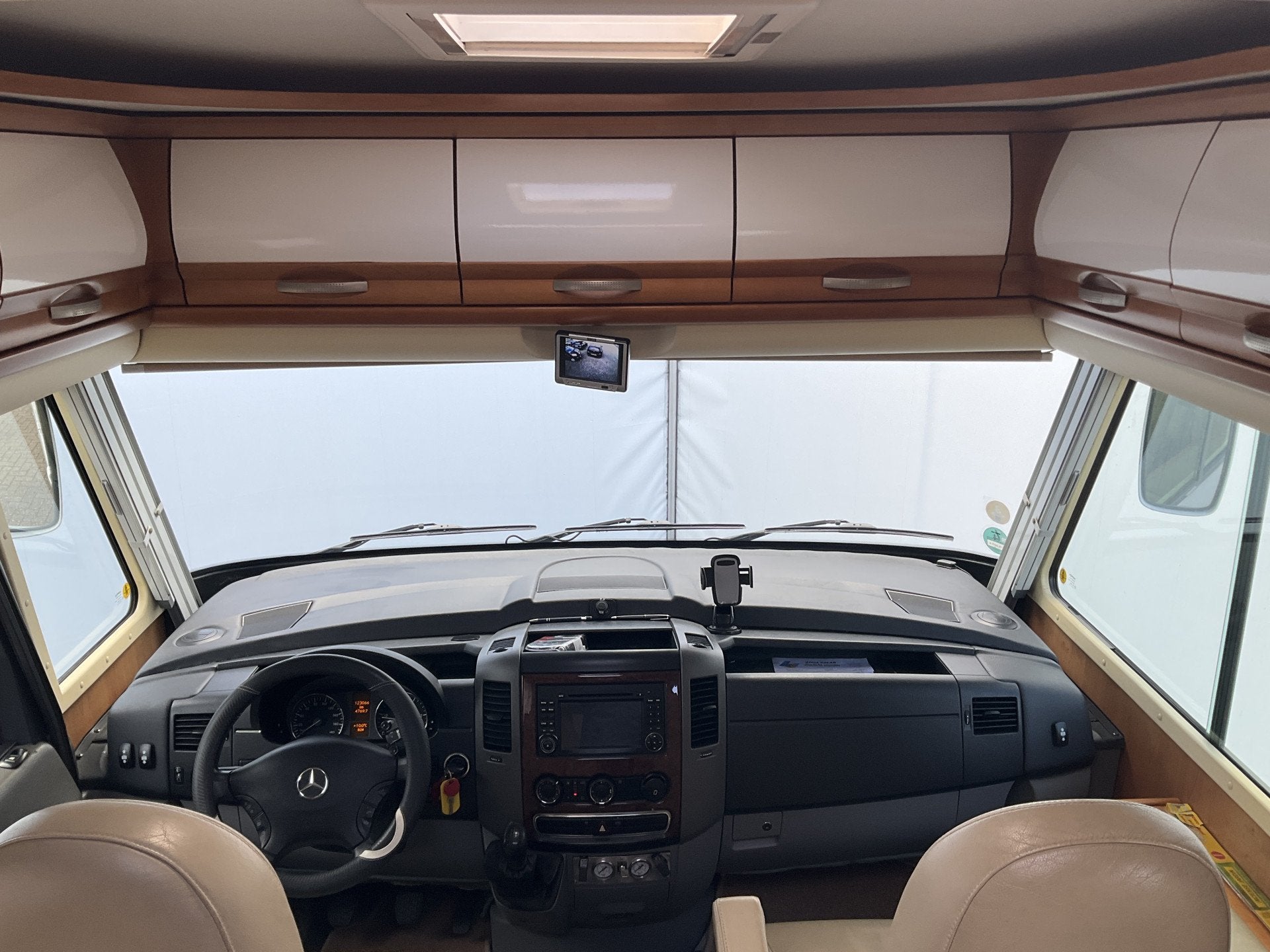Mercedes-Benz Rapido 906 Enk bed. luchtv. Levelsyst. Trekhaa, Caravans en Kamperen, Integraal, Info@garageploegh.nl, Mercedes-Benz