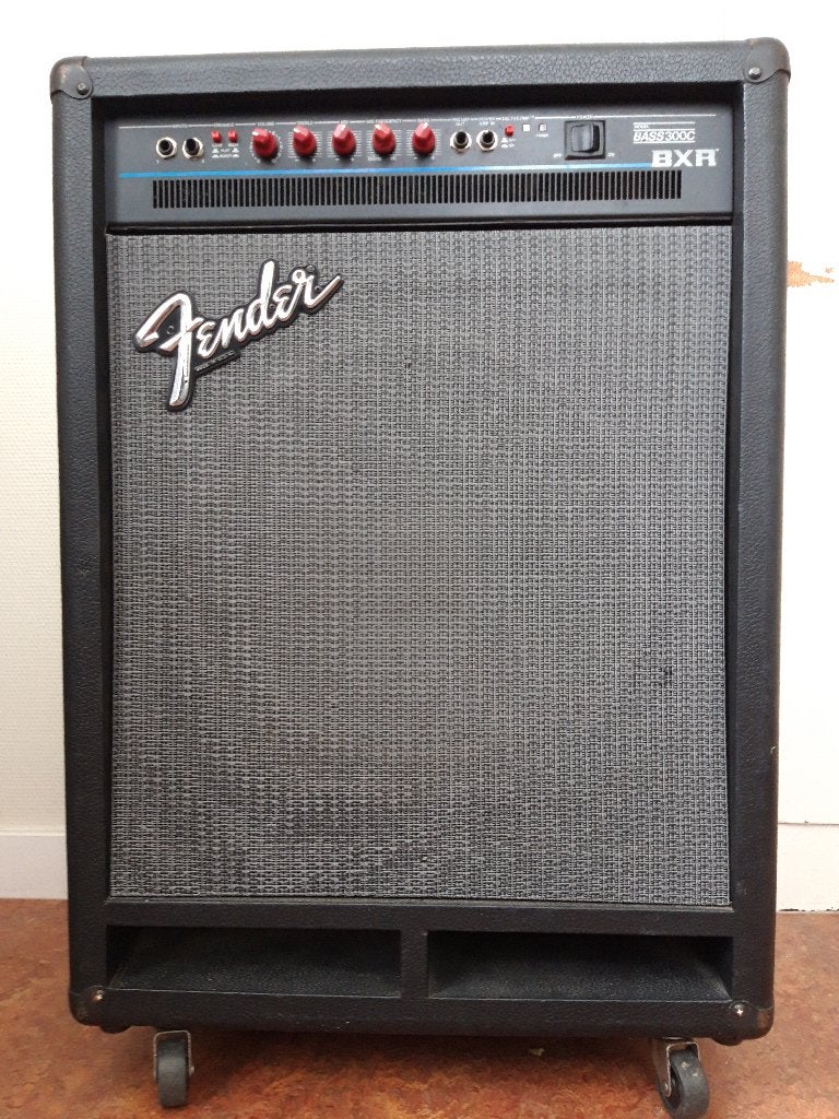 Fender BXR 300C basinstallatie, Muziek en Instrumenten, Ophalen, Gebruikt, Basgitaar, 100 watt of meer