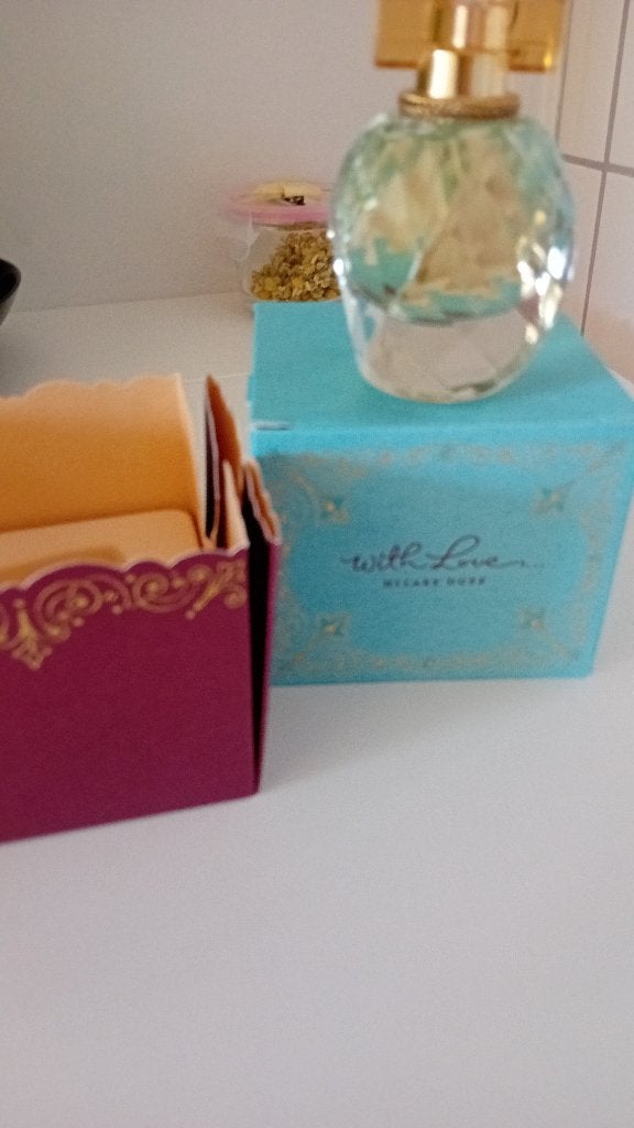 With love Hilary Duff parfum, Ophalen of Verzenden, Zo goed als nieuw