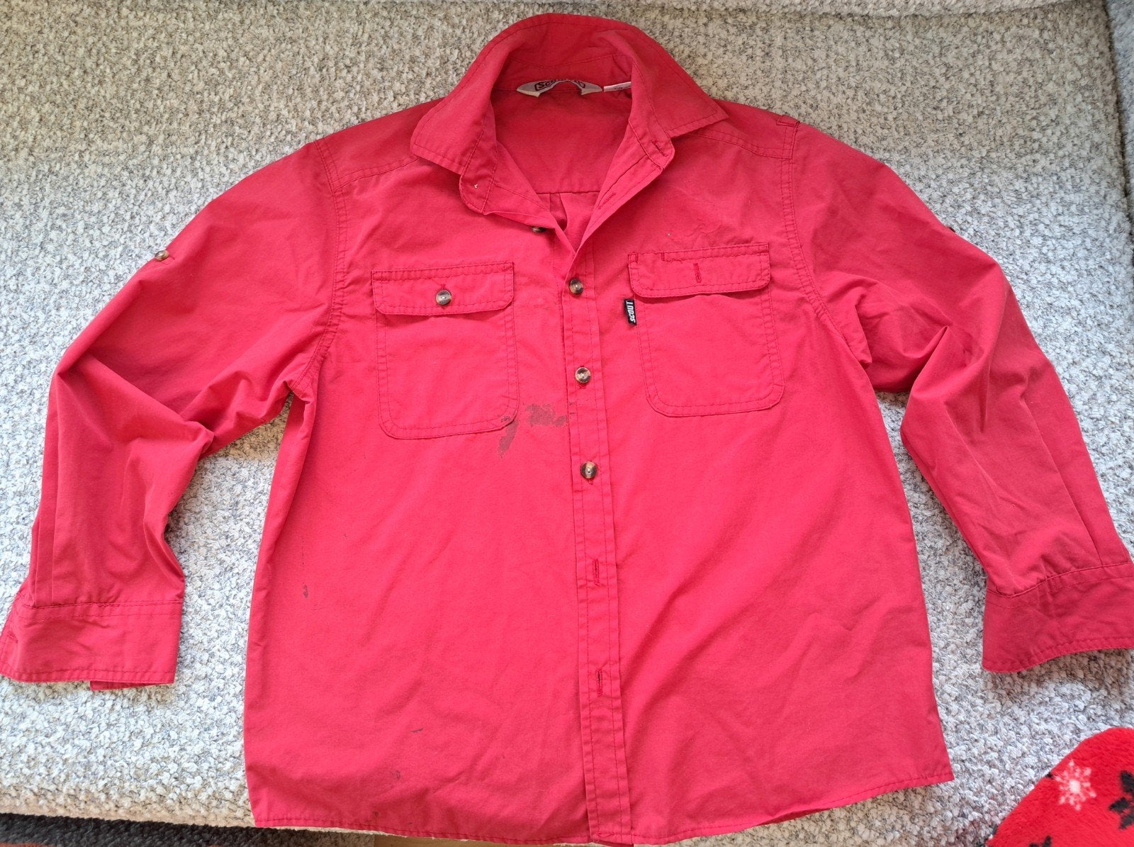 Rood scouting overhemd met lange mouwen maat 146, Verzamelen, Ophalen of Verzenden, Gebruikt, Kleding