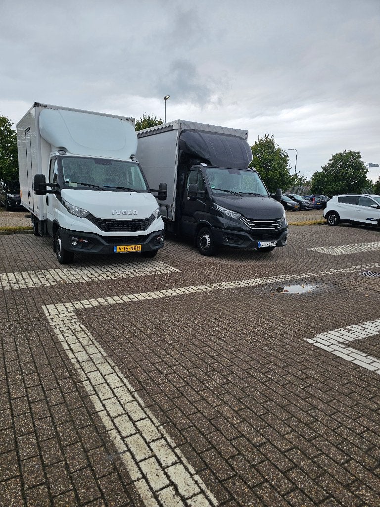 Professioneel Transport – Bakwagen met Laadklep | Zeeland, Koeriersdiensten