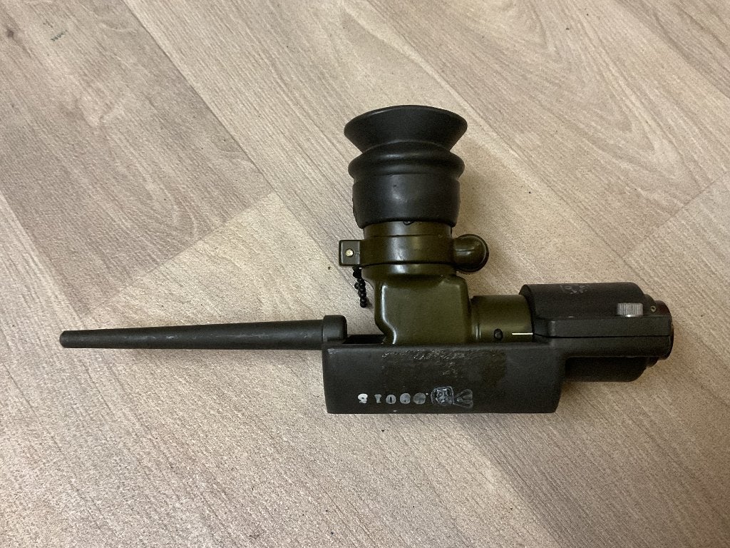 M109 telescopic elbow sight scope vizier kijker US Army, Ophalen of Verzenden, Landmacht, Nederland
