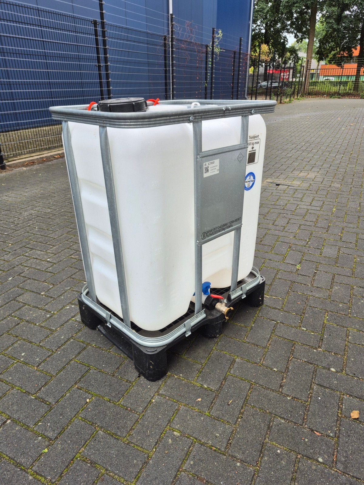 IBC Tank 300L met kraan - Zo goed als nieuw, Ophalen, 100 cm of meer, 60 cm of meer, Bak of Kist