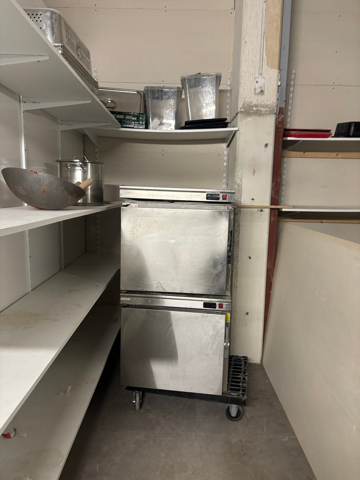 Borden warmhoudkadt, Ophalen of Verzenden, Overige stijlen, Bord(en)