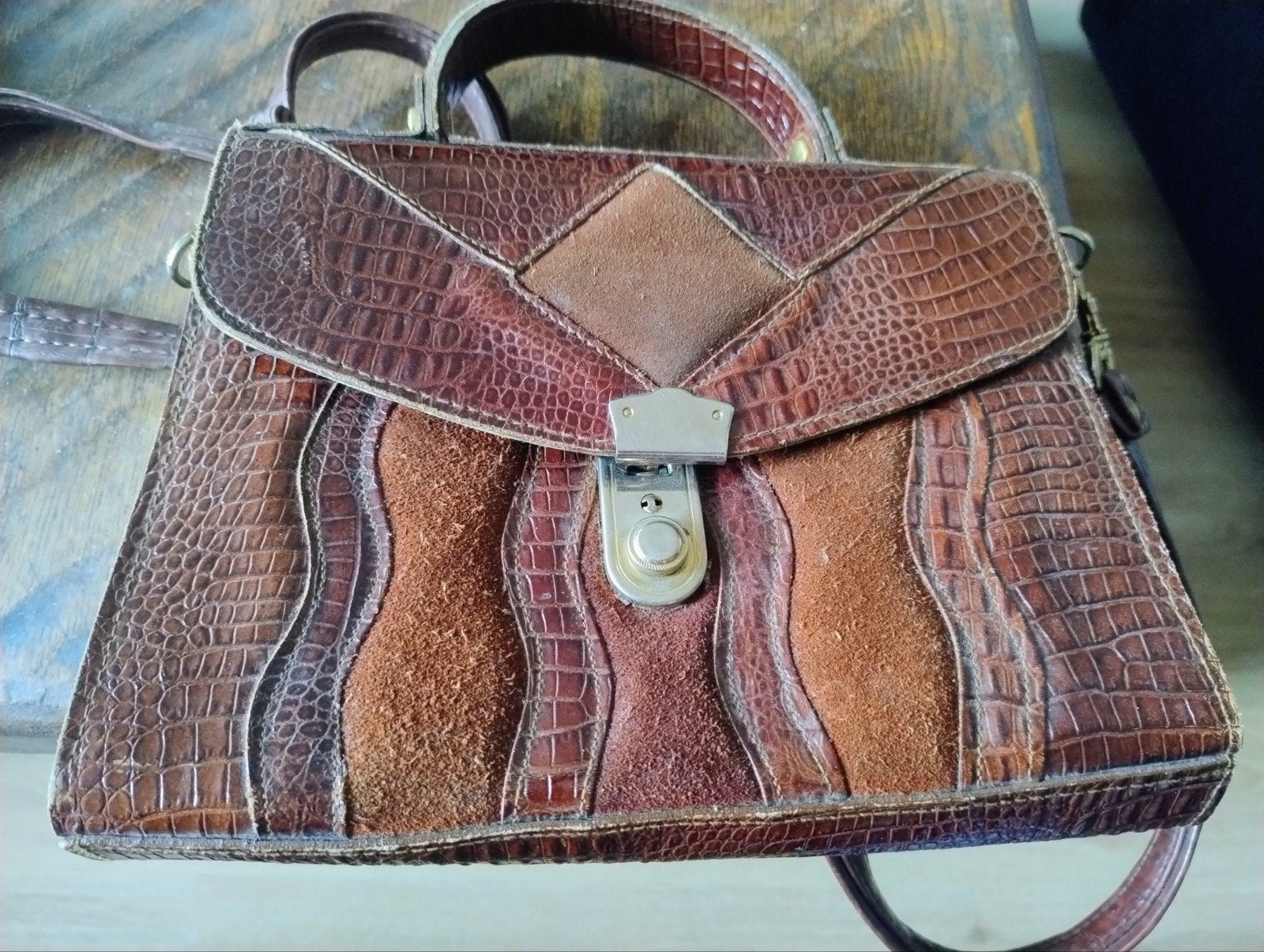 Vintage Bruine Handtas met Krokodillenprint en Suède, Ophalen, Gebruikt, Bruin, Handtas