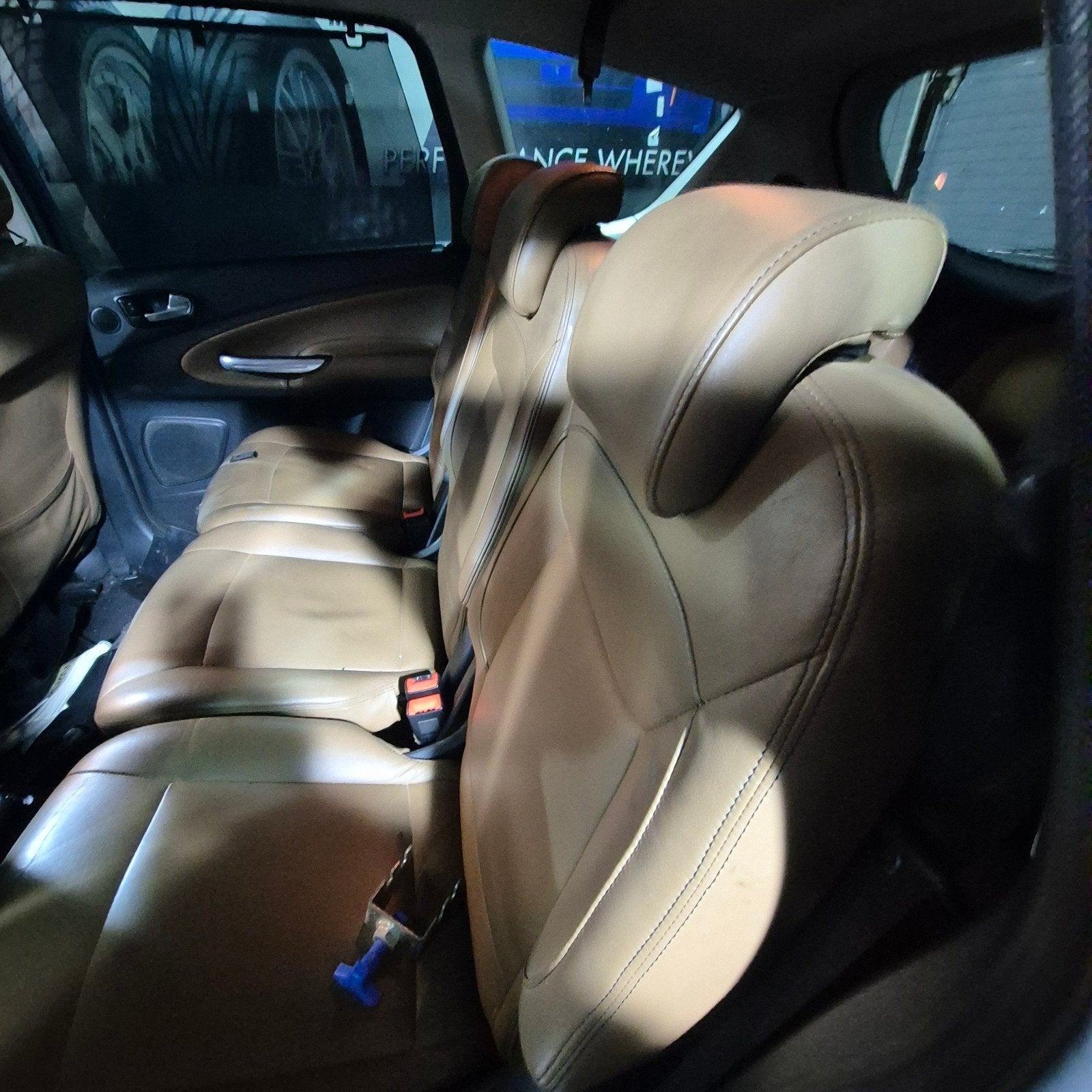 Ford S-Max 2.5 20V Turbo 162KW 2007 Grijs, Auto's, Voorwielaandrijving, 1581 kg, 7 stoelen, 2521 cc