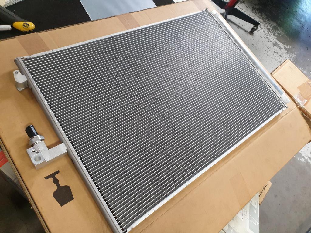 NW originele airco condensor W212 E-Klasse A0995001554 [490], Auto-onderdelen, Mercedes-Benz, Niet ingevuld, Nieuw, Niet ingevuld