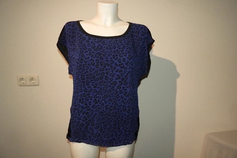 Marccain deels zijde top kobalt blauw jaguar print N4/40, Kleding | Dames, T-shirts, Maat 38/40 (M), Korte mouw, Gedragen, Marccain