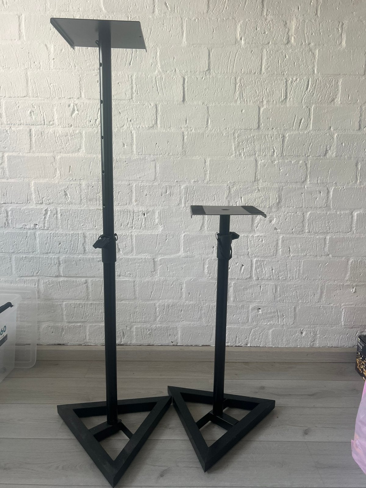 2 goed en stevig speaker standaarden, Muziek en Instrumenten, Standaards, Ophalen, Zo goed als nieuw, Speaker