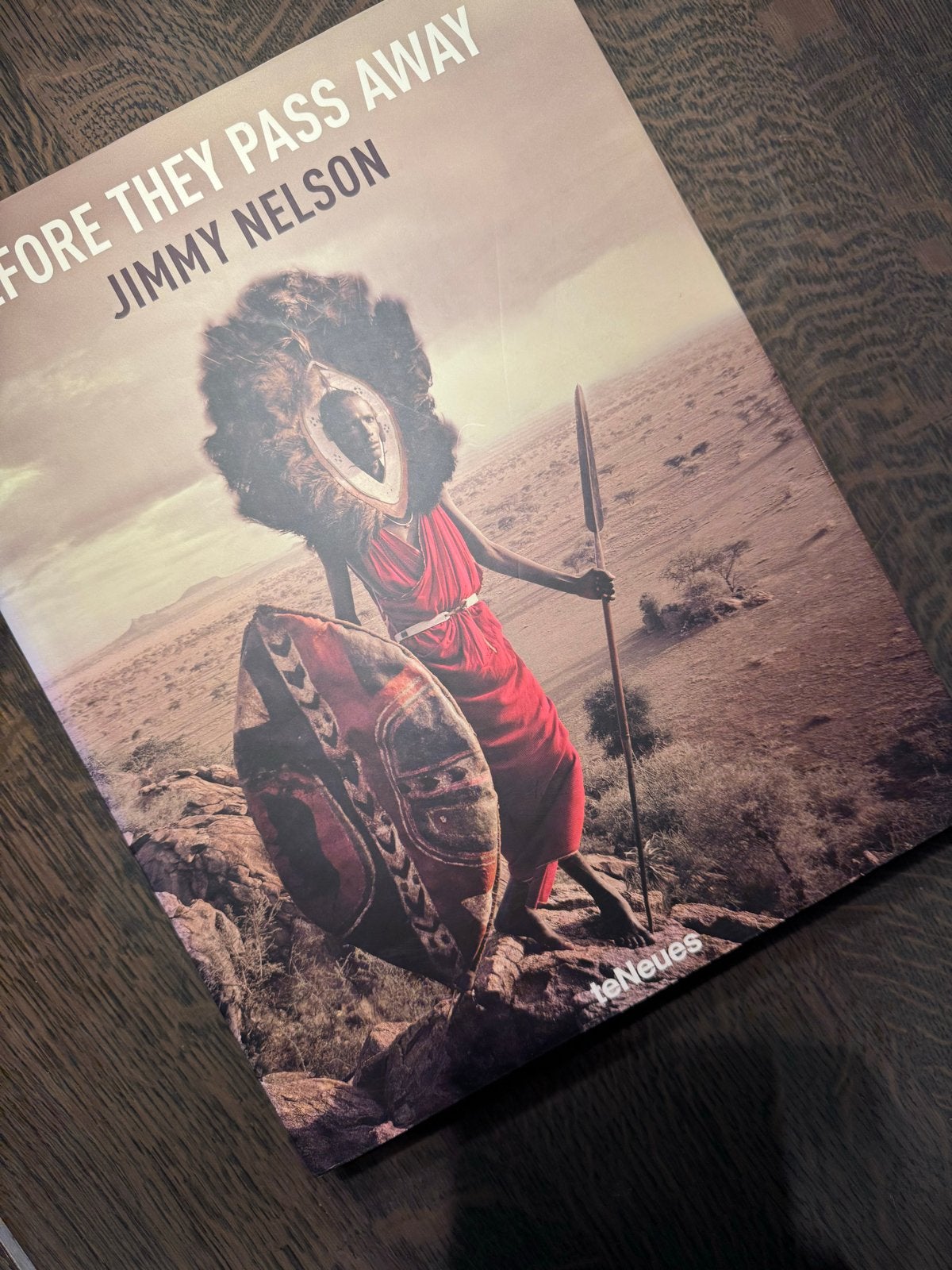 Before They Pass Away - Jimmy Nelson (Fotoboek), Ophalen of Verzenden, Zo goed als nieuw, Fotografie algemeen