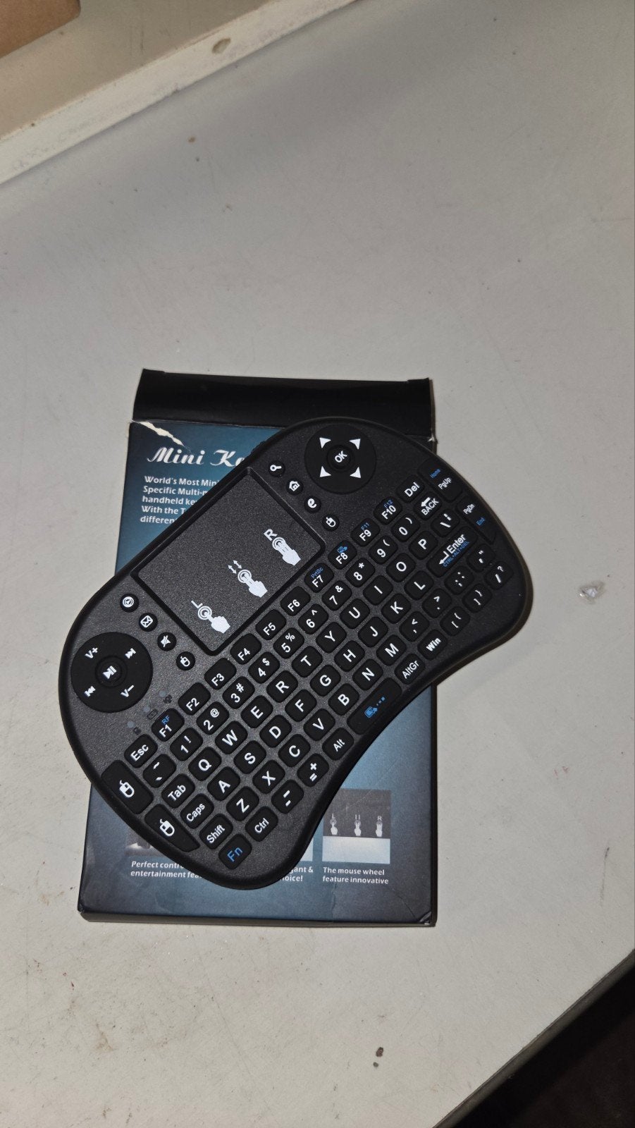 Mini draadloos toetsenbord met touchpad, Nieuw, Draadloos, Qwerty, Mini K