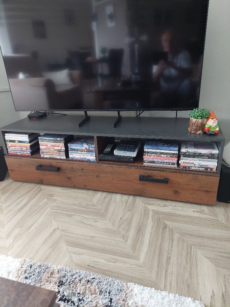 Tv kast, Ophalen, Gebruikt, 100 tot 150 cm, Hout